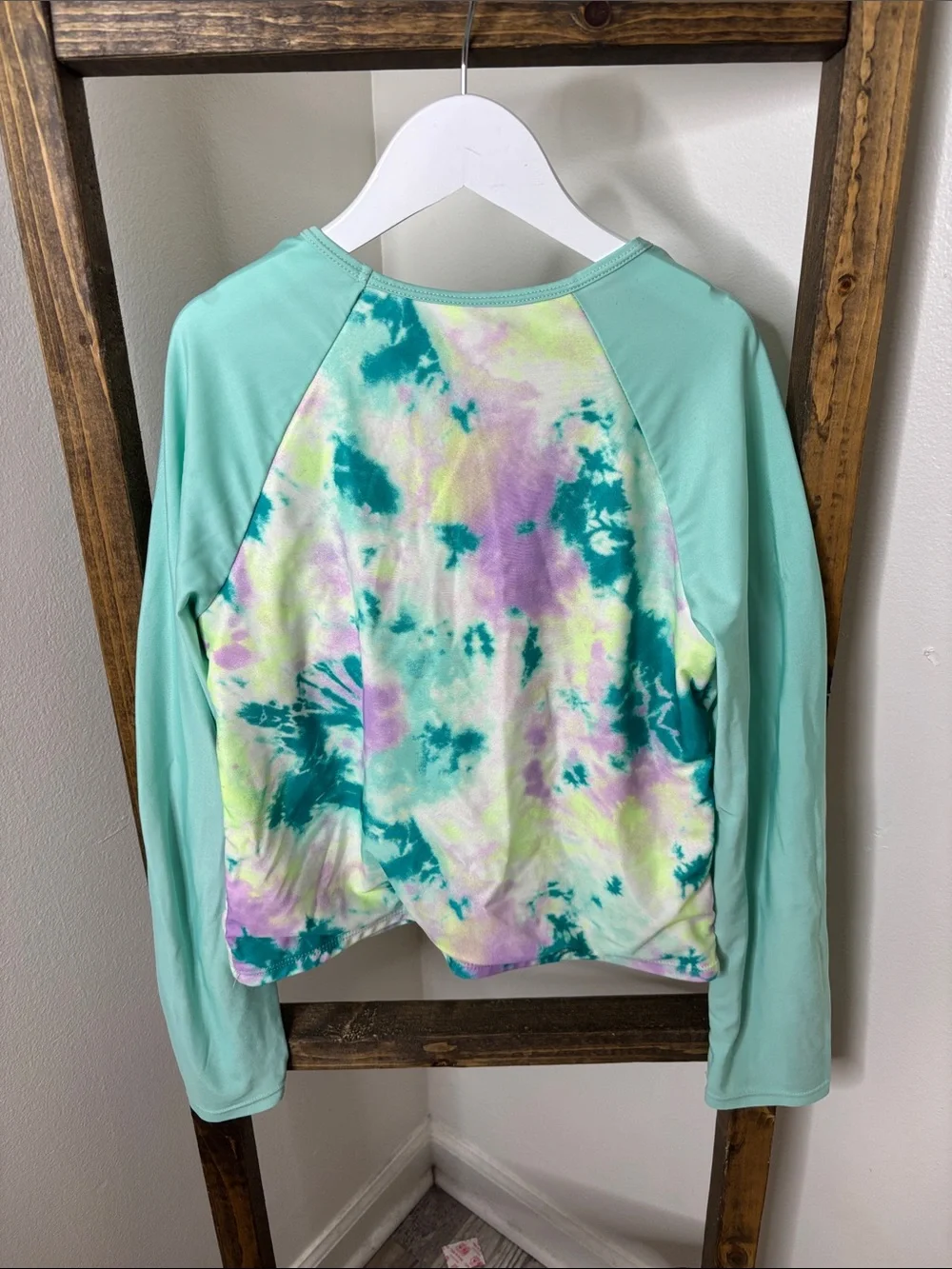 Justice Pastel Tie-Dye Raglan Long Sleeve Rashguard Size XL
